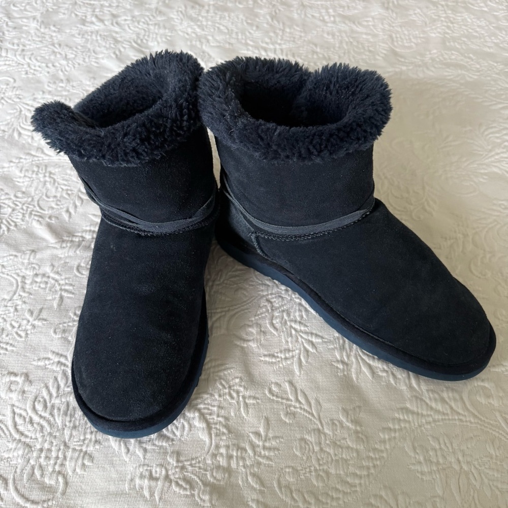 LAM Navy Suede Women's Ankle Boots Size 11